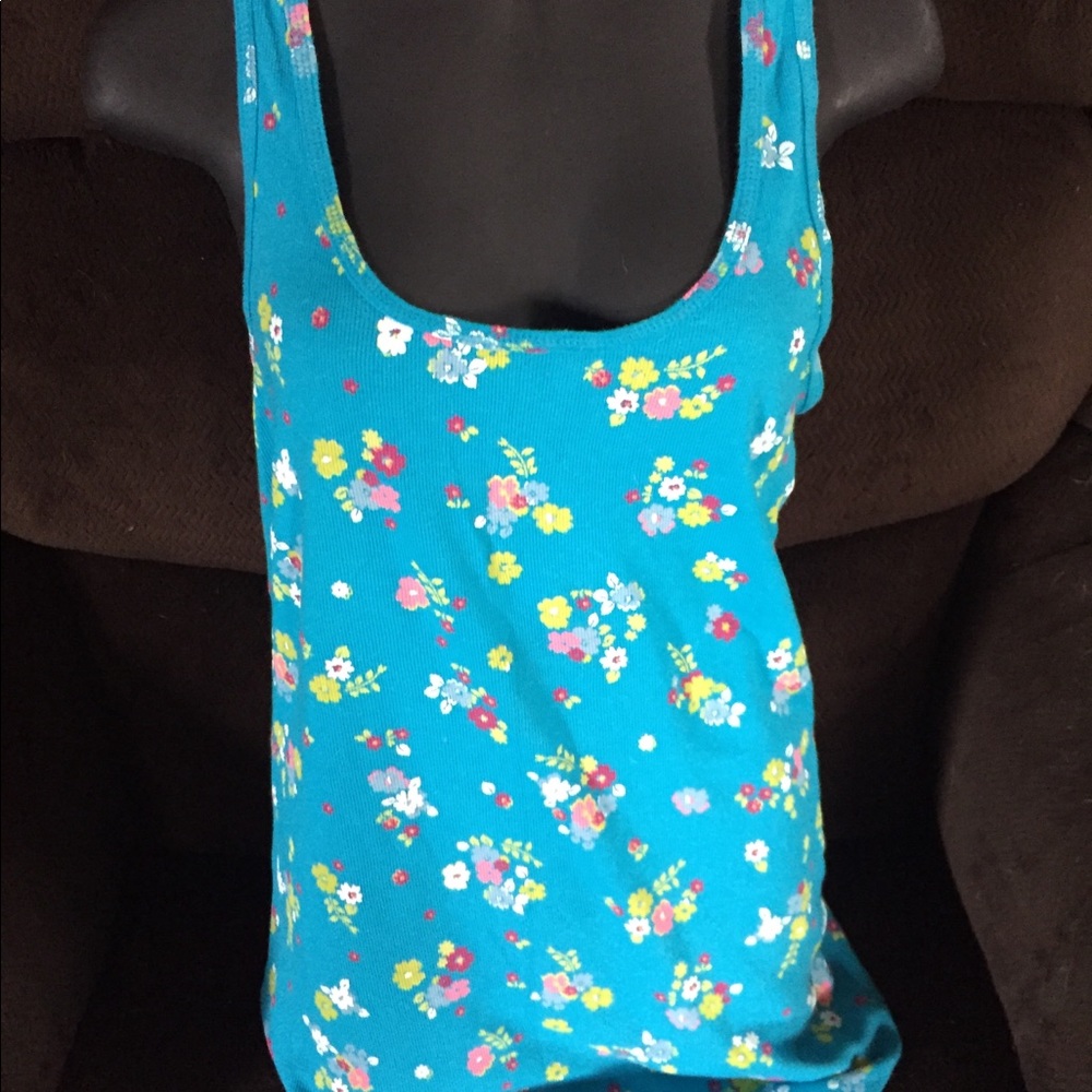 No boundaries blueish teal tank